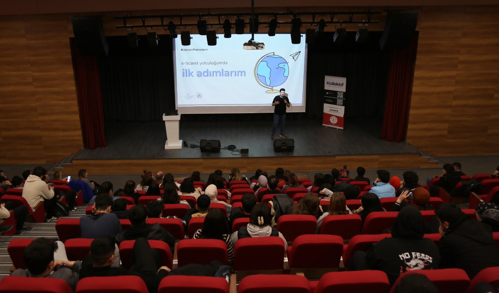 Gürsu’nun Girişimci Liselileri E- Ticaret Öğreniyor