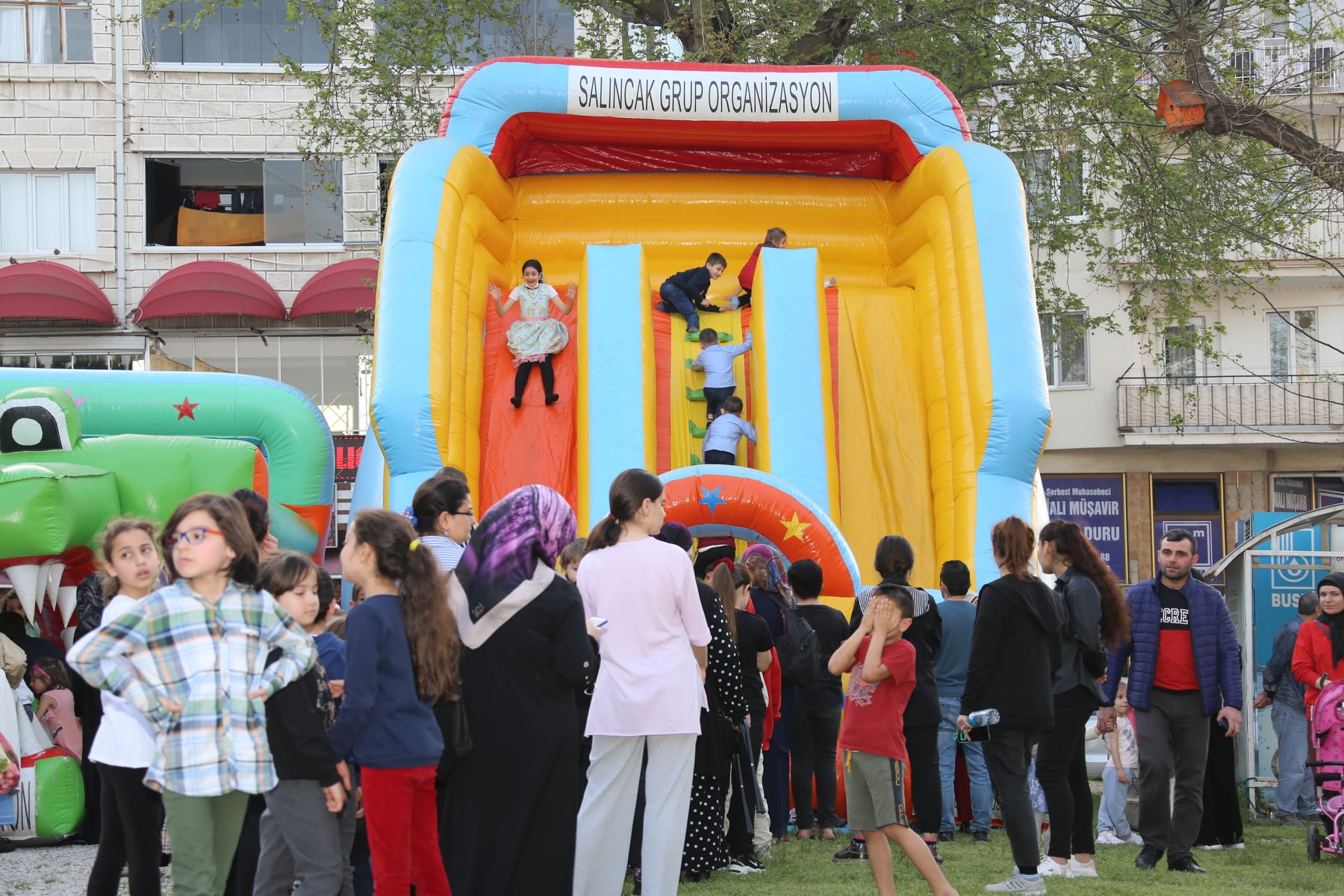 23 Nisan Gürsu'da Coşkuyla Kutlandı