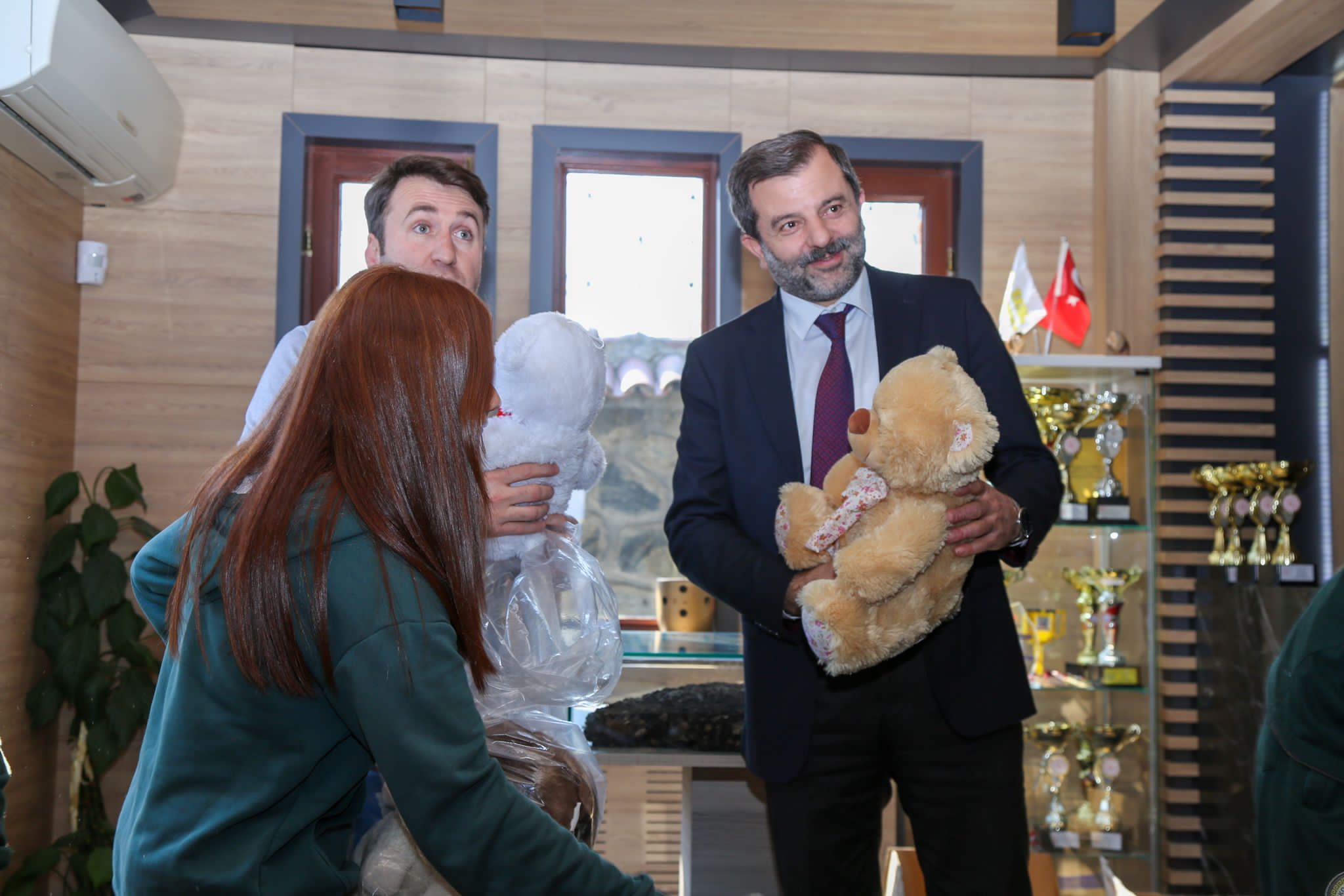 Gürsulu Çocuklardan Afet Bölgesine Oyuncak