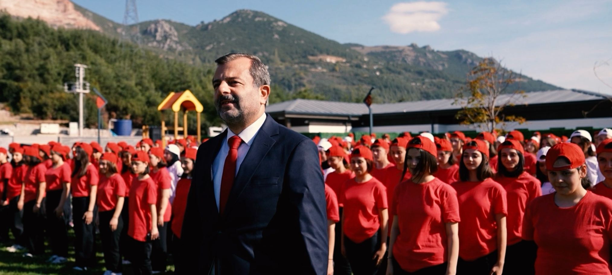 Gürsu'da Cumhuriyetin 100. Yılına Özel Anlamlı Gösteri 
