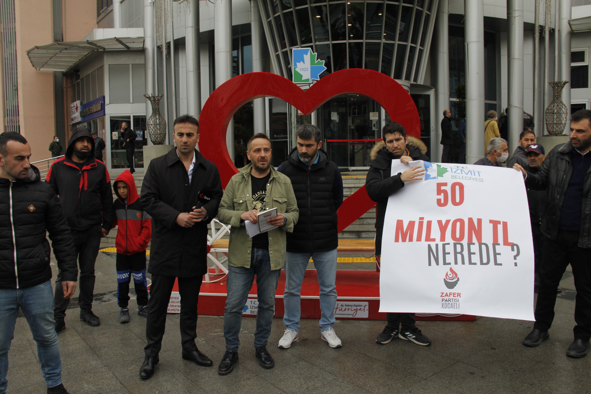 İzmit Belediyesi'nde 50 milyon tartışması